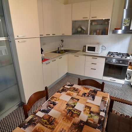 Sea Apartment In The Center Of Levanto - 5 Terre ภายนอก รูปภาพ
