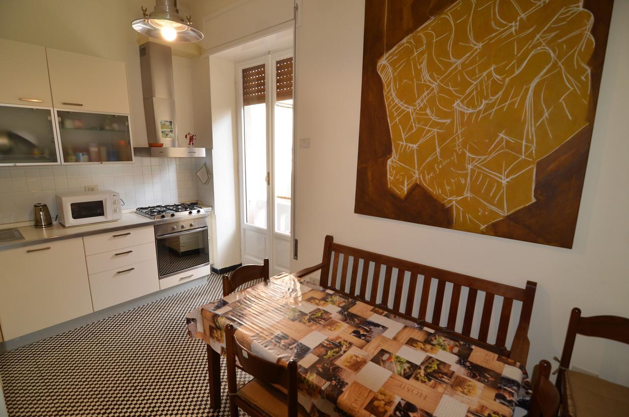 Sea Apartment In The Center Of Levanto - 5 Terre ภายนอก รูปภาพ