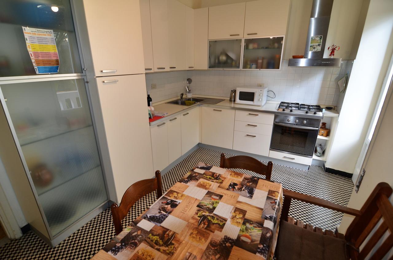 Sea Apartment In The Center Of Levanto - 5 Terre ภายนอก รูปภาพ
